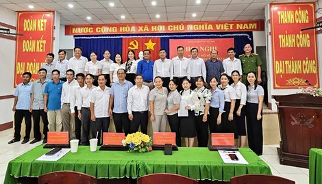 Phường Ngã Bảy ra mắt mô hình "Ngày Chủ nhật phục vụ nhân dân"