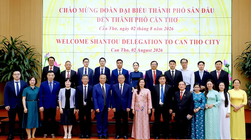 Tăng cường kết nối, mở rộng hợp tác giữa TP Cần Thơ và TP Sán Đầu