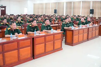 Bế mạc lớp tập huấn giáo viên khoa học xã hội và nhân văn trong nhà trường Quân đội