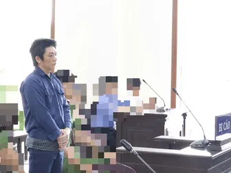 Sử dụng giấy tờ giả để lừa đảo chuyển nhượng quyền sử dụng đất, lãnh án tù