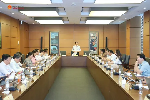 Đại biểu băn khoăn khả năng cân đối vốn cho hai dự án giao thông trọng điểm