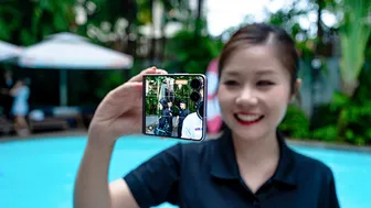 Camera Z Flip 8 vẫn 50MP nhưng ảnh "đẹp hẳn": AI Bokeh và ProVisual Engine tạo khác biệt ra sao?