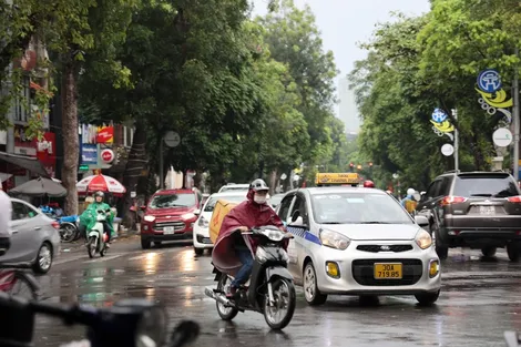 Thời tiết ngày 7/8: Bắc Bộ và Bắc Trung Bộ tiếp tục mưa dông, nhiều vùng biển gió mạnh