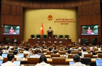 Ngày 10/8, Quốc hội tiếp tục thảo luận các dự án luật