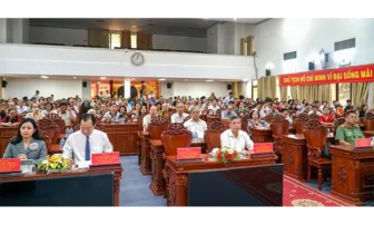 Ban Thường vụ Thành ủy Cần Thơ tổ chức hội nghị quán triệt Nghị quyết Trung ương 3 khóa XIV cho đảng viên toàn thành phố