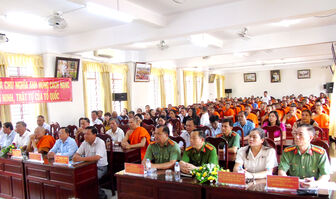 ធានាសន្តិសុខ សណ្តាប់ធ្នាប់នៅសាលាមធ្យមសិក្សាបំពេញវិជ្ជាបាលីណាមបូ