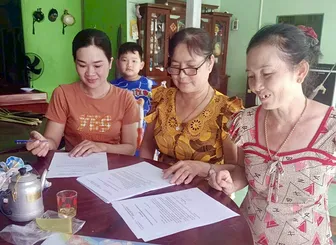 Đưa pháp luật vào đời sống