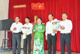 Phường Khánh Hoà công bố quyết định về công tác cán bộ