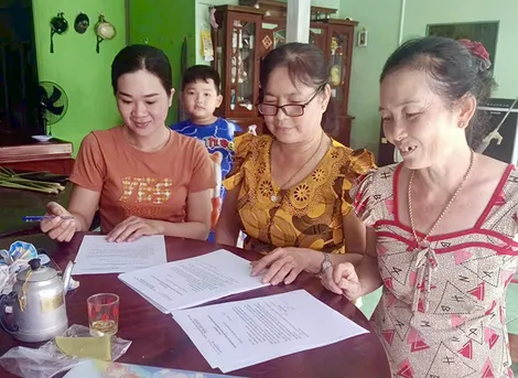 Đưa pháp luật vào đời sống