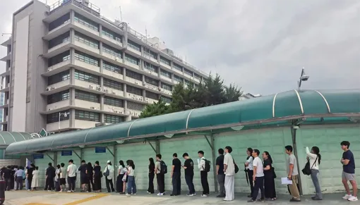 Sinh viên Hàn vỡ mộng “Giấc mơ Mỹ”