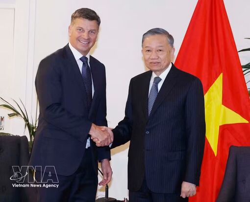 Top Vietnamese leader meets head of Australia's Liberal–National Coalition