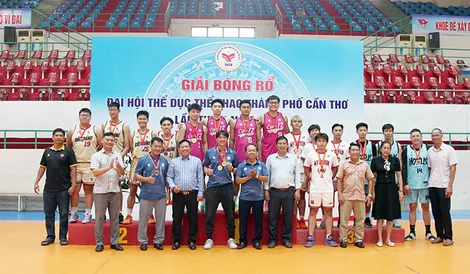 Cụm 17 vô địch cả 2 nội dung môn Bóng rổ Đại hội Thể dục thể thao TP Cần Thơ