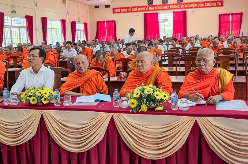 Triển khai quy định mới về tín ngưỡng, tôn giáo cho chức sắc, chức việc các chùa Phật giáo Nam tông Khmer