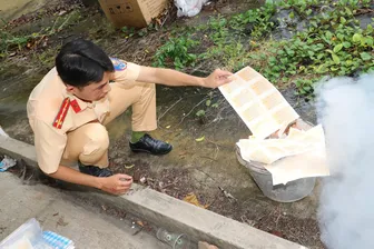 Tiêu hủy 62.823 biển số xe thu hồi