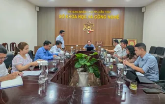 Viettel đề xuất phương án phát triển kinh tế tầm thấp tại TP Cần Thơ