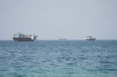 UAE cáo buộc Iran tấn công 2 tàu chở dầu tại Eo biển Hormuz