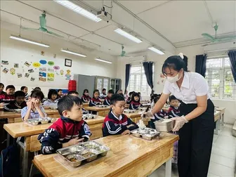 Thủ tướng Chính phủ yêu cầu tăng cường bảo đảm an toàn thực phẩm trong cơ sở giáo dục