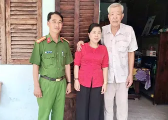 Giúp cha con đoàn tụ sau 43 năm xa cách