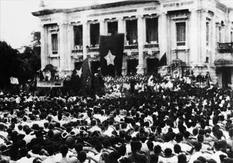Vai trò to lớn của Chủ tịch Hồ Chí Minh trong Cách mạng Tháng Tám 1945