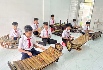 គម្រោង​៦ រួម​ចំ​ណែក​អភិ​រក្ស​តម្លៃ​វប្ប​ធម៌​ខ្មែរ​