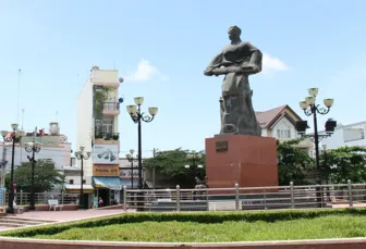 Tưởng nhớ Anh hùng dân tộc Trương Định
