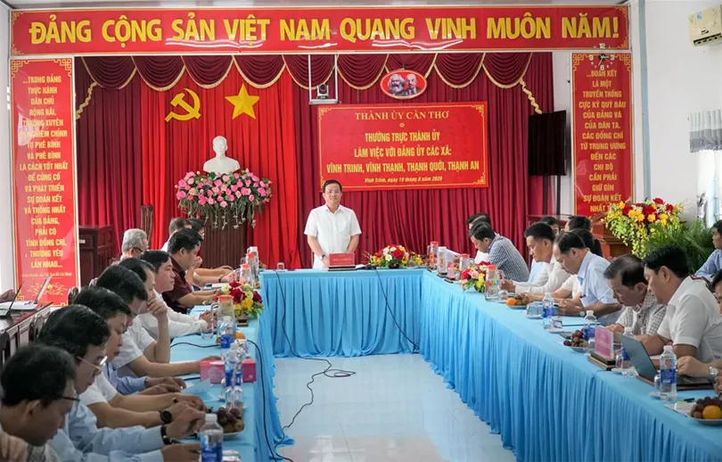 Lãnh đạo thành phố làm việc với Thường trực Đảng ủy các xã Vĩnh Trinh, Vĩnh Thạnh, Thạnh Quới, Thạnh An