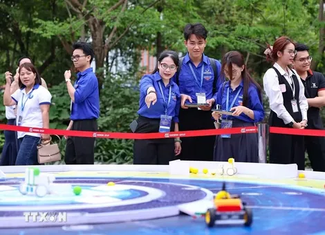 Cấp 1.500 suất học bổng toàn phần đi đào tạo ở nước ngoài về công nghệ chiến lược