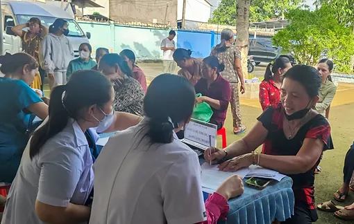 Lợi ích cho phụ nữ nông thôn khi tầm soát ung thư cổ tử cung tại trạm y tế