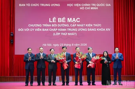 Bế mạc Chương trình bồi dưỡng, cập nhật kiến thức đối với Ủy viên Trung ương Đảng khóa XIV