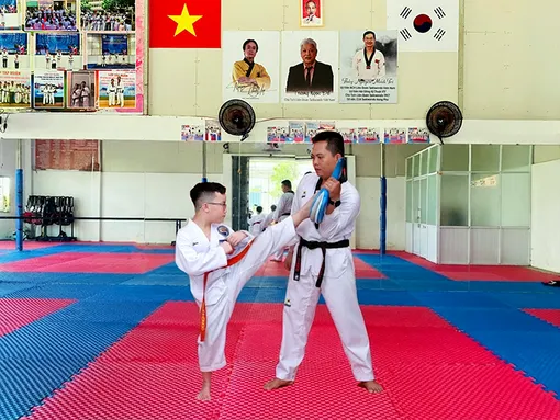 Khởi nghiệp từ niềm đam mê Taekwondo