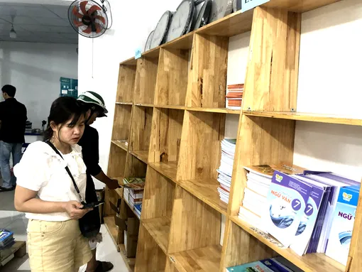 Đảm bảo cung ứng đủ sách giáo khoa phục vụ năm học mới