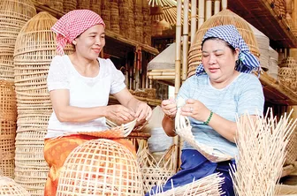 Tạo động lực phát triển cho hợp tác xã tiểu thủ công nghiệp