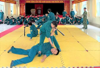 Xây dựng lực lượng dân quân tự vệ vững mạnh trong tình hình mới
