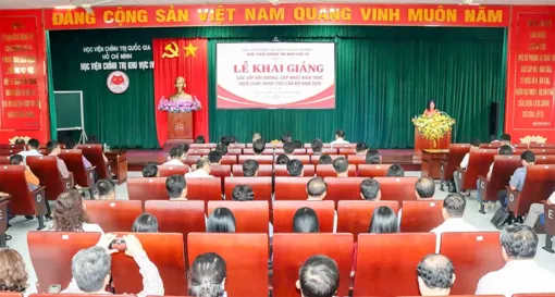 Bồi dưỡng, cập nhật kiến thức cho 185 cán bộ ủy ban kiểm tra và mặt trận cấp xã 4 tỉnh, thành ĐBSCL