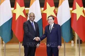 Chủ tịch Quốc hội Côte d’Ivoire Patrick Achi kết thúc chuyến thăm chính thức Việt Nam