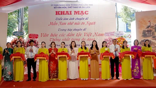 Khai mạc Triển lãm ảnh chuyên đề “Miền Nam nhớ mãi ơn Người”