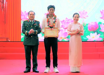 Tuyên dương 148 thí sinh trúng tuyển các học viện, trường trong và ngoài Quân đội năm 2026