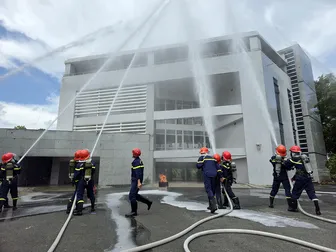 Thực tập phương án chữa cháy và cứu nạn, cứu hộ tại Bệnh viện Đa khoa Sóc Trăng