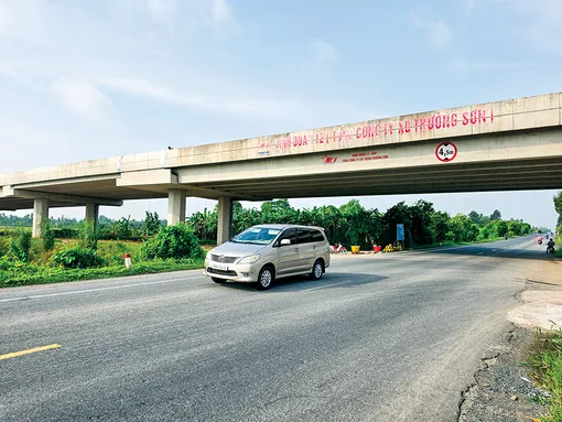 Quyết tâm đưa cao tốc trục ngang về đích đúng hạn