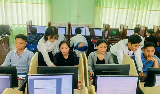 Đào tạo, bồi dưỡng chuyển đổi số cho cán bộ, công chức, viên chức