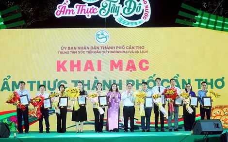 Khai hội Tuần lễ Ẩm thực TP Cần Thơ năm 2026 và công bố Hệ thống Du lịch thông minh TP Cần Thơ