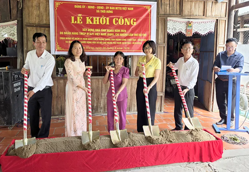 Xã Thới Hưng họp mặt kỷ niệm 81 năm Cách mạng Tháng Tám thành công và Quốc khánh 2-9