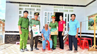 សកម្ម​ភាព​ជាក់​ស្តែង​ជា​ច្រើន​អប​អរ​សា​ទរ​ទិវា​បុណ្យ​ឯក​រាជ្យ​