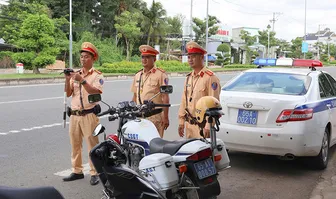 Tăng cường quản lý, bảo đảm trật tự an toàn giao thông đối với hoạt động kinh doanh vận tải bằng ô tô