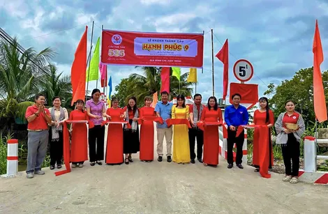 Khánh thành cầu Hạnh Phúc 9