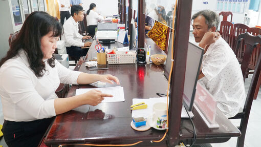 យកការពេញចិត្តរបស់ប្រជាជន ធ្វើជាបន្ទាត់វាស់វែងសមត្ថភាពដឹកនាំ