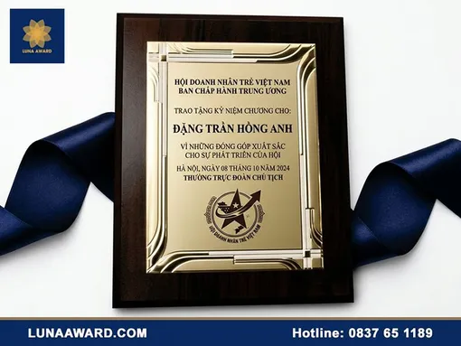 Bảng vinh danh doanh nghiệp ấn tượng tại Luna Award Vietnam