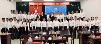 Nối dài hành trình đưa pháp luật đến với người yếu thế