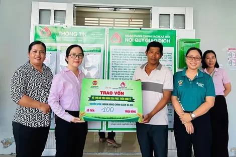 Hỗ trợ nông dân phát triển sản xuất