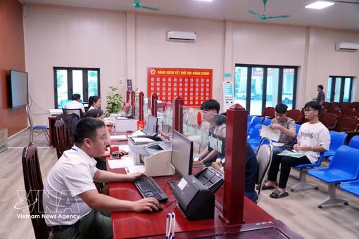 Government determined to cut administrative procedures to drive double-digit growth